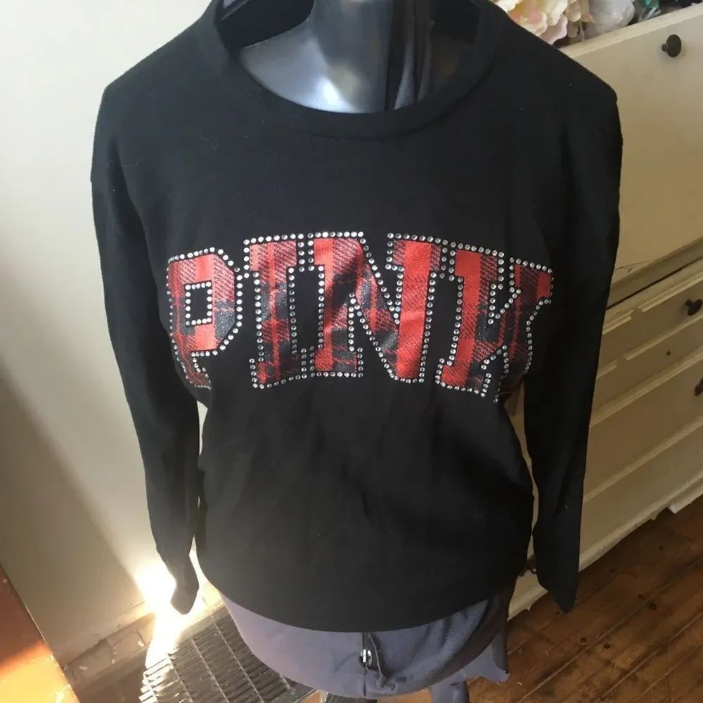 Victoria’s Secret Buffalo plaid loungewear cozy sweatshirt